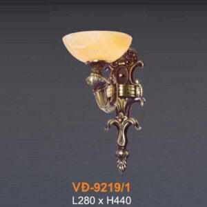 Đèn vách đồng Verona L280xH440
